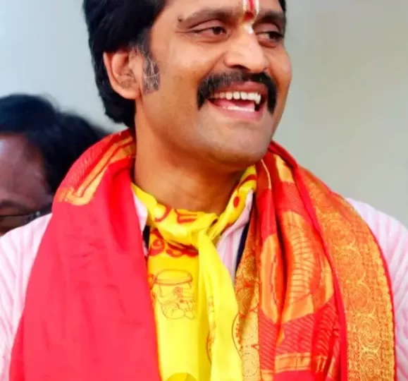 Nadu.. Nadu...Nadu.... Venkanna Kadaku.....
